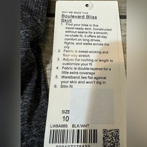 NWT Lululemon Boulevard Bliss Skirt - Picture 7 of 10